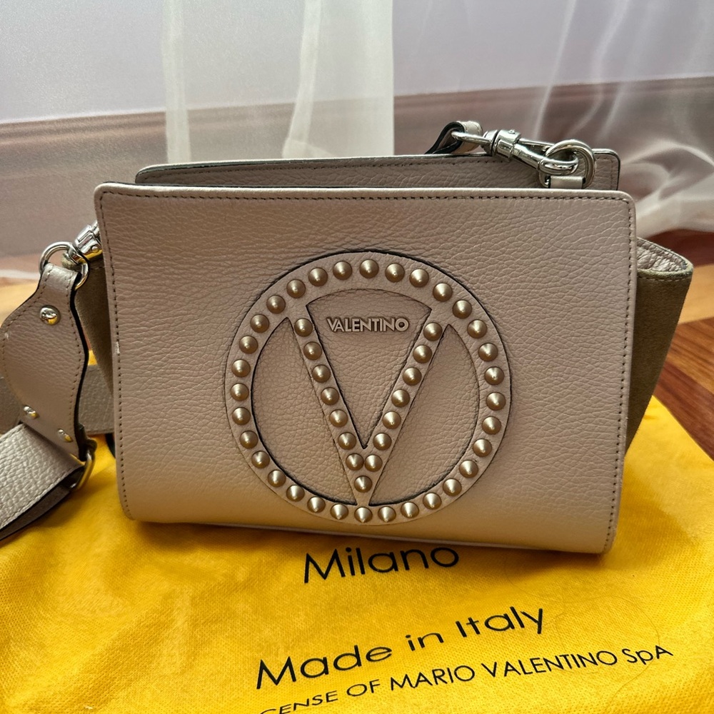 Valentino by Mario Valentino Nude-Pink Kiki Rock Leather
